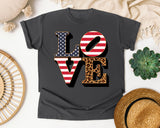 Love graphic tee in Pepper