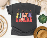 Hello Fifth Grade graphic tee in Pepper