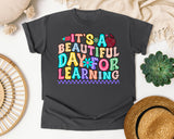 Its A Beautiful Day For Learning graphic tee in Pepper
