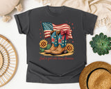 Just A Girl Who Loves America graphic tee in Pepper