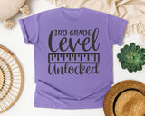 3rd Grade Level Unlocked Grey graphic tee in Violet