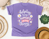 Helping Tiny Humans Do Big Things Daisy graphic tee in Violet