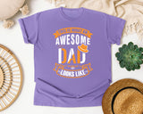 This Is What An Awesome Dad Looks Like White graphic tee in Violet