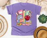 School Supplies Backpack Apple graphic tee in Violet