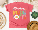 Teacher Mode Off Daisy graphic tee in Watermelon