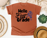 Hello First Grade Globe graphic tee in Yam