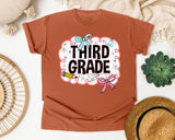 Third Grade Scallop Bow graphic tee in Yam